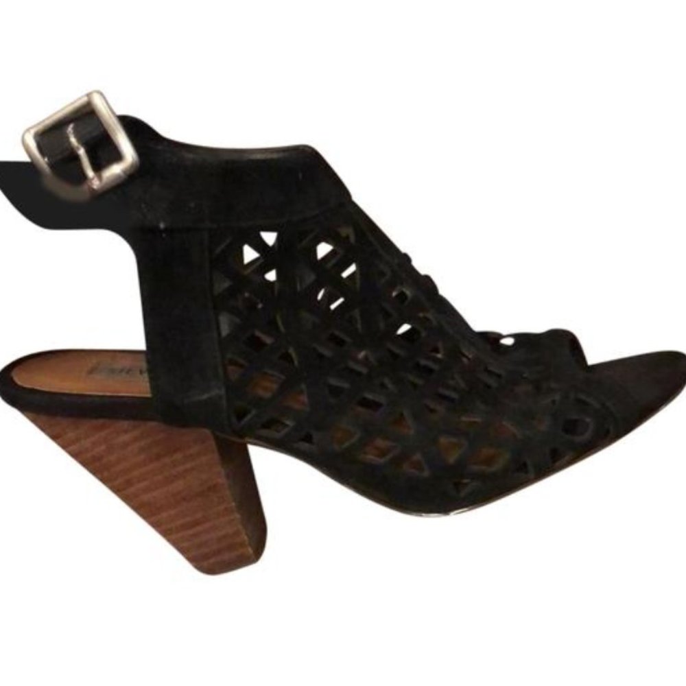 Steve Madden Sandals